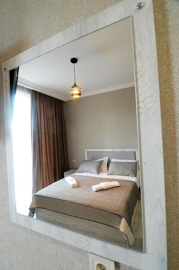 Friendship House Hotell Tbilisi Exteriör bild